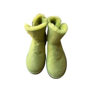 NEW UGG Mini Bailey Button 3352 Lime Green Sheepskin Boots US 8